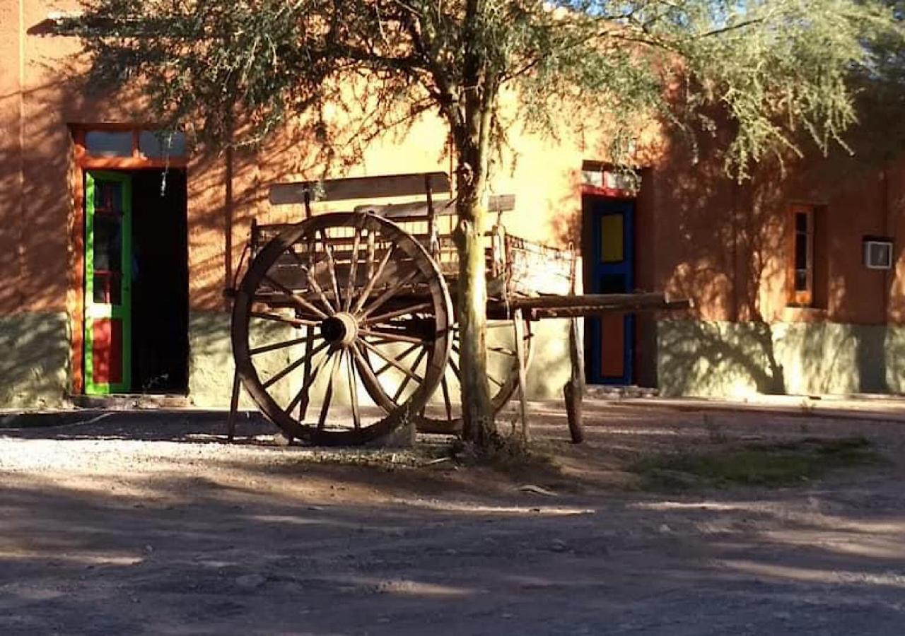 Hosteria Huaco Hotel Екстериор снимка